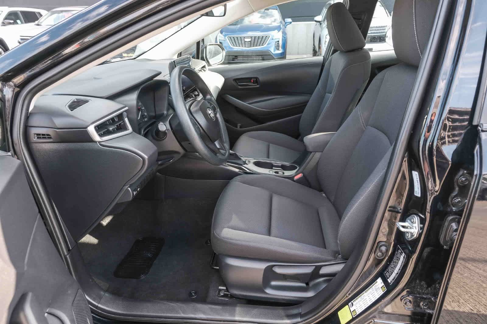 Certified 2024 Toyota Corolla LE FWD image 5