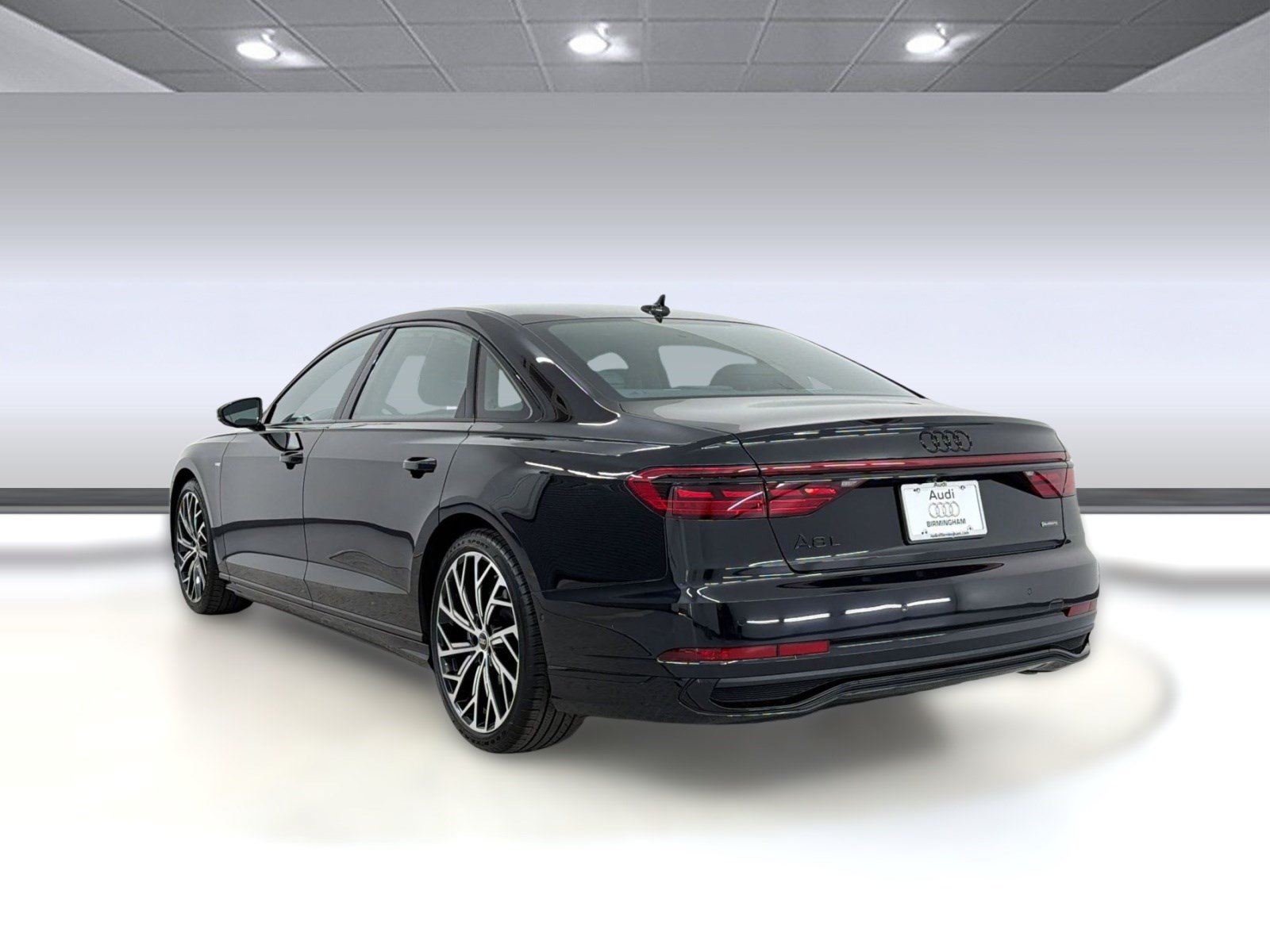 Used 2024 Audi A8 L 3.0T AWD/4WD image 3