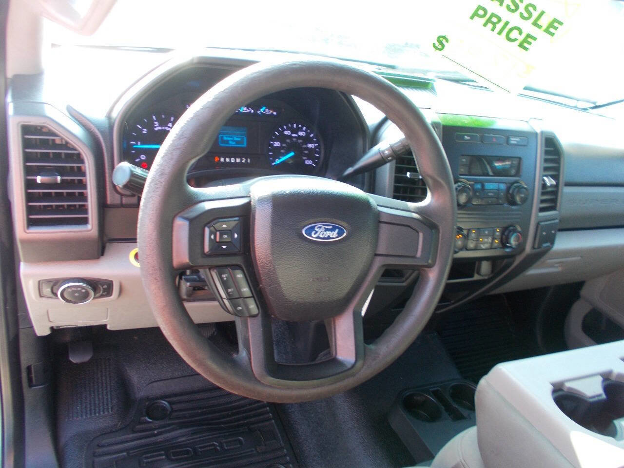 Used 2018 Ford F250 XL w/ Power Equipment Group image 6