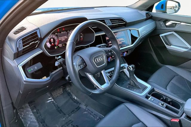 Used 2022 Audi Q3 2.0T Premium Plus image 12