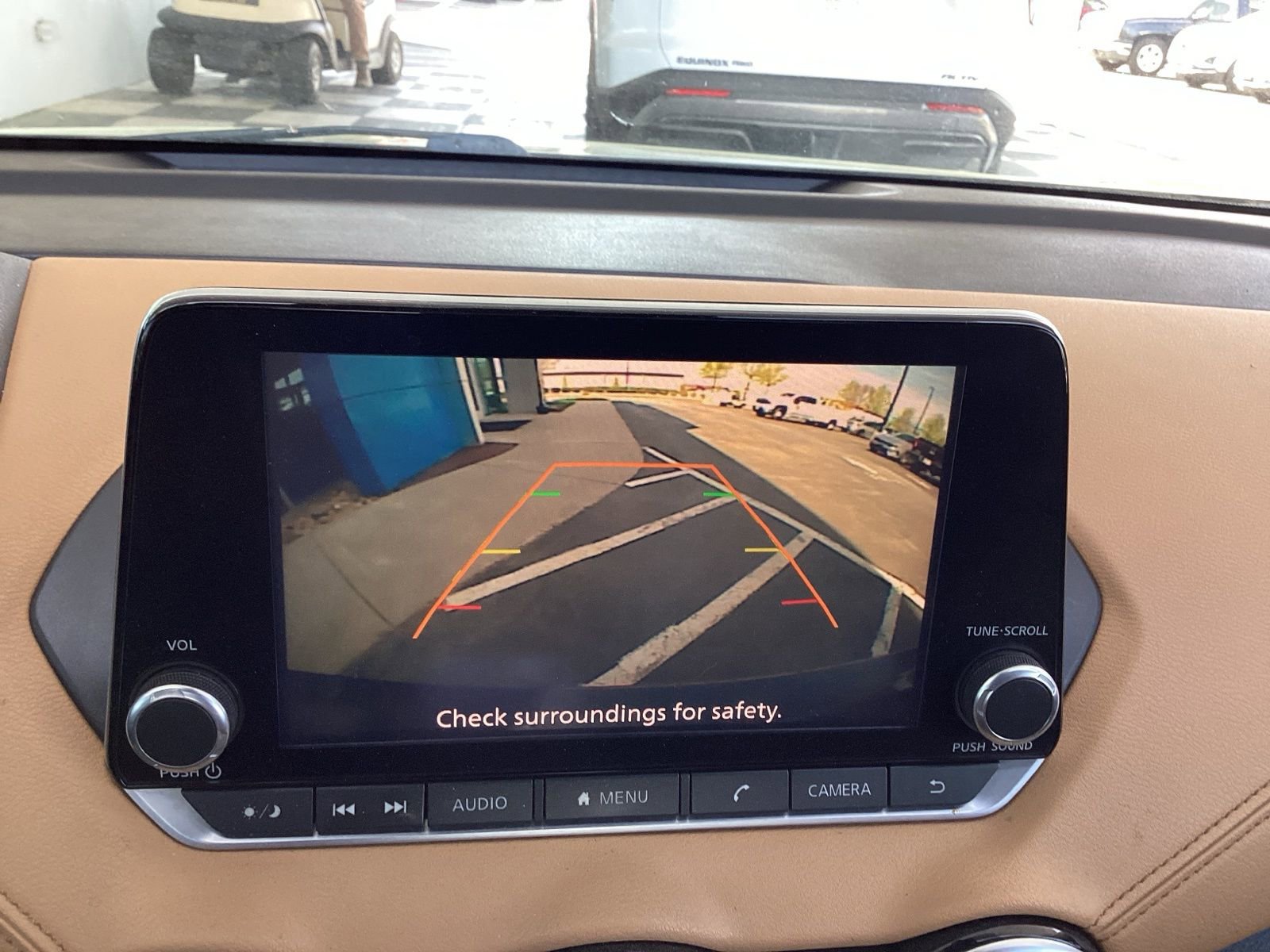 Used 2020 Nissan Sentra SV w/ SV Premium Package image 16