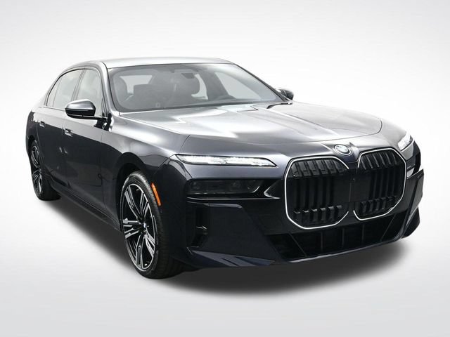 New 2026 BMW i7 xDrive60 w/ Executive Package AWD/4WD image 11
