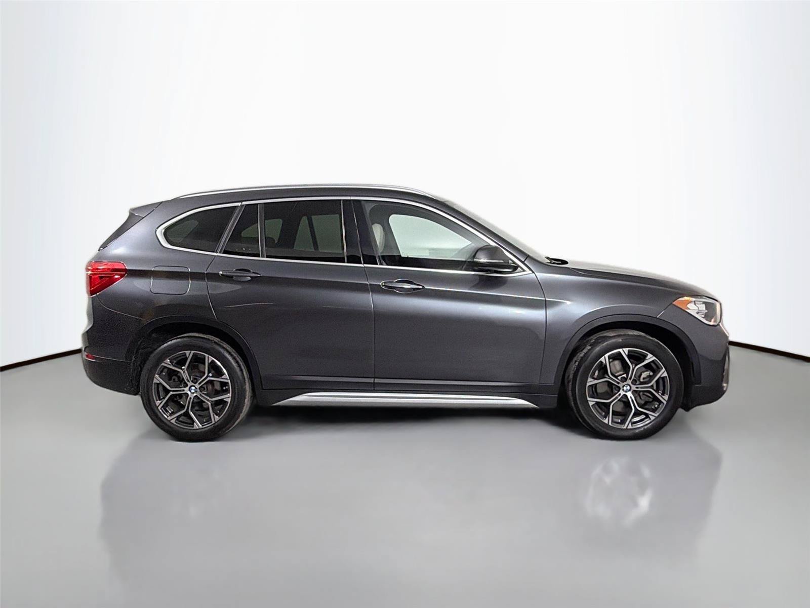 Used 2020 BMW X1 sDrive28i w/ Convenience Package FWD image 5