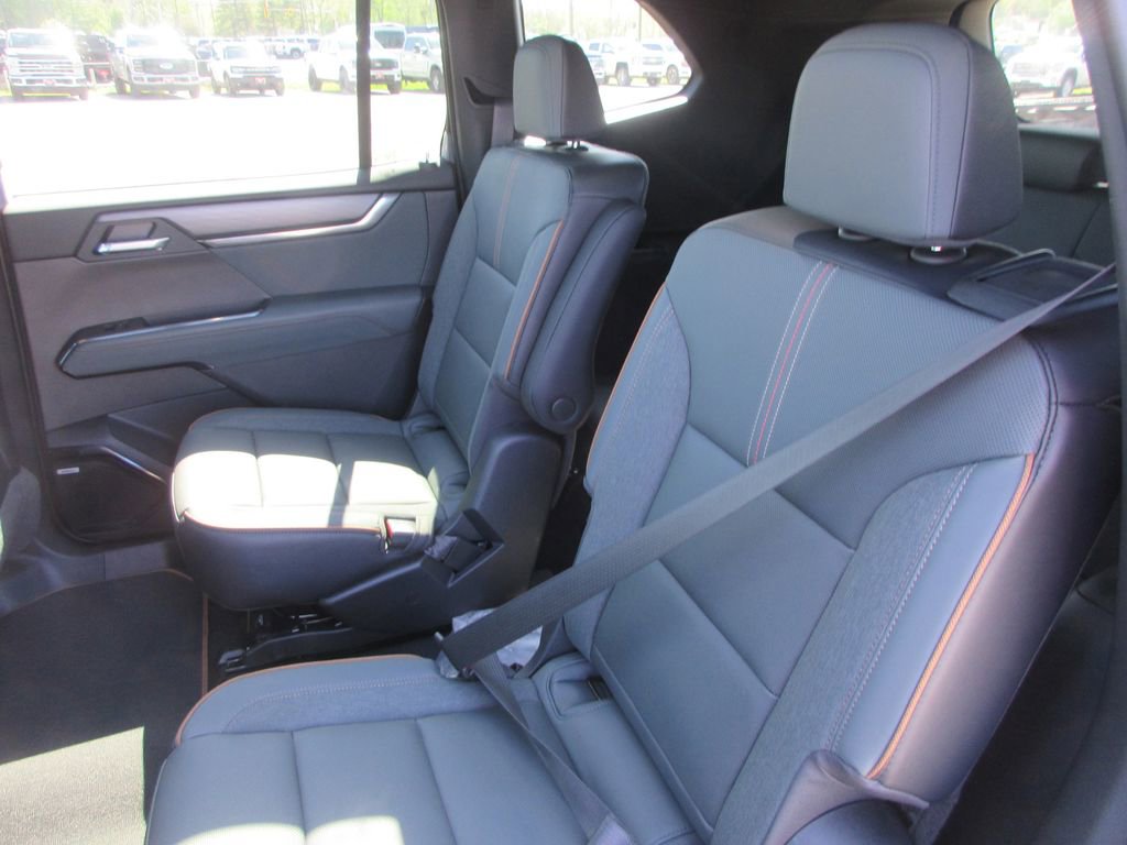 New 2026 GMC Acadia AT4 w/ Super Cruise Package AWD/4WD image 13