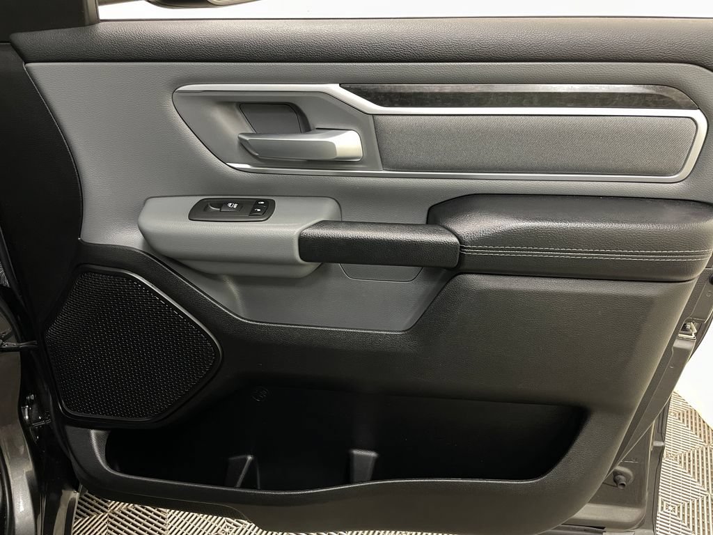 Used 2022 RAM 1500 Big Horn RWD image 36