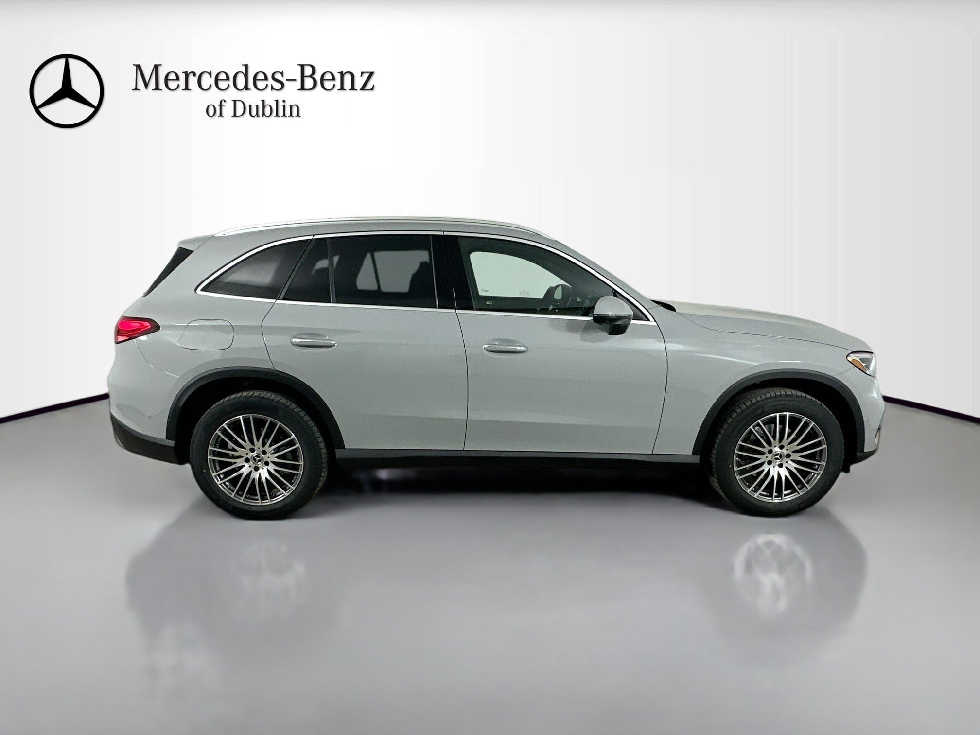Used 2026 Mercedes-Benz GLC 300 4MATIC image 8