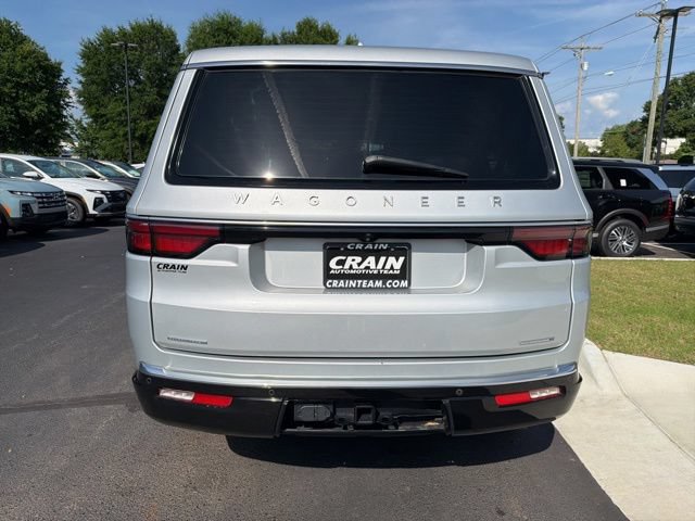 Used 2022 Jeep Wagoneer Series II AWD/4WD image 7