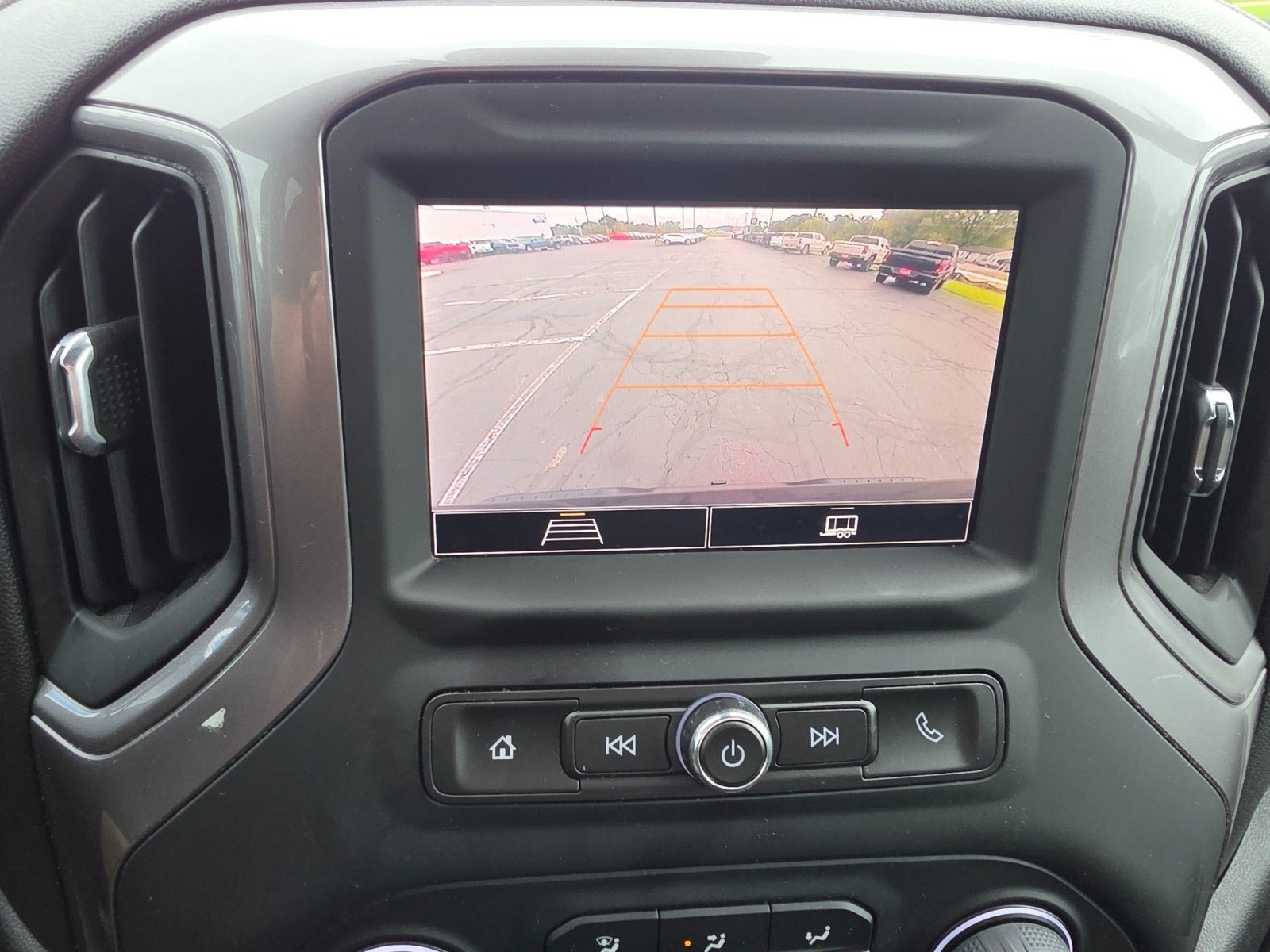 Used 2022 Chevrolet Silverado 1500 W/T w/ WT Value Package AWD/4WD image 36