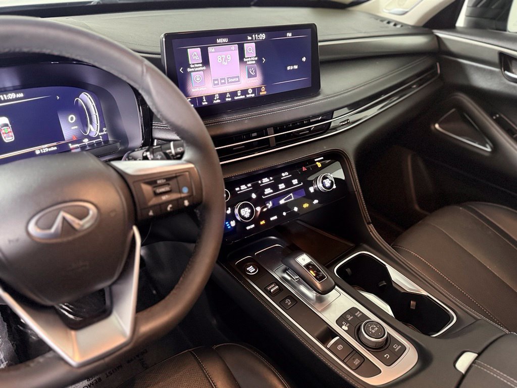 Used 2023 INFINITI QX60 Luxe w/ Performance Audio Package AWD/4WD image 17
