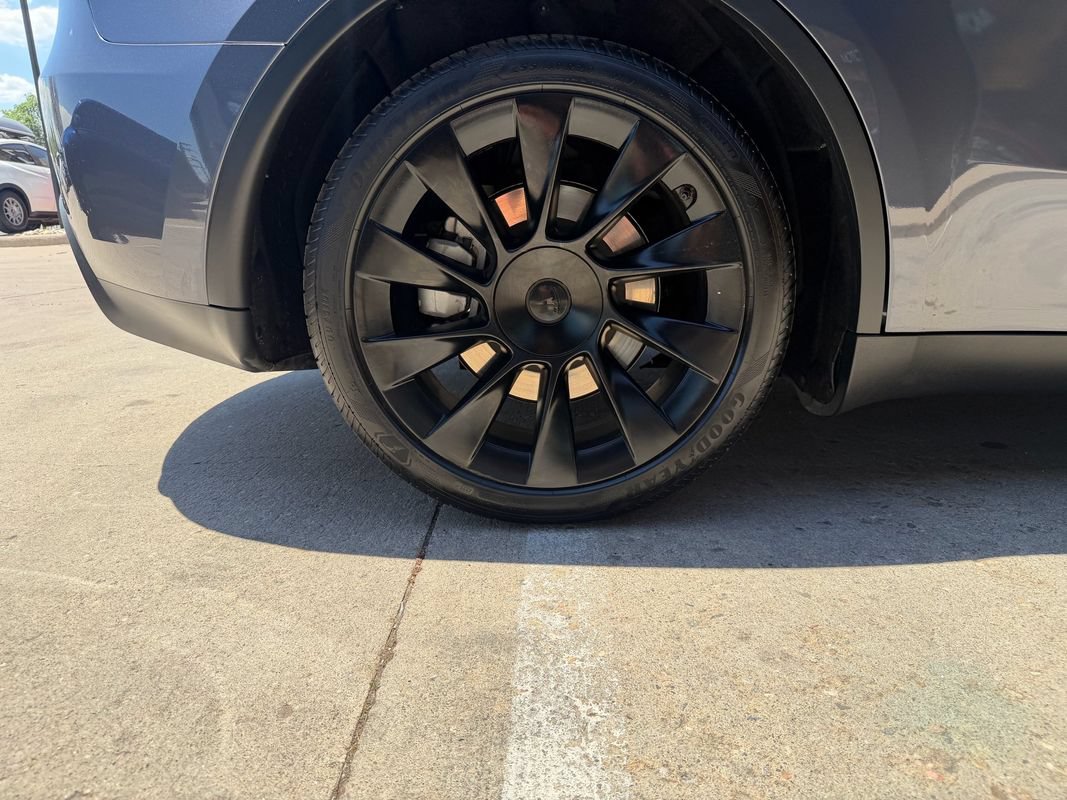 Used 2023 Tesla Model Y Long Range AWD/4WD image 46
