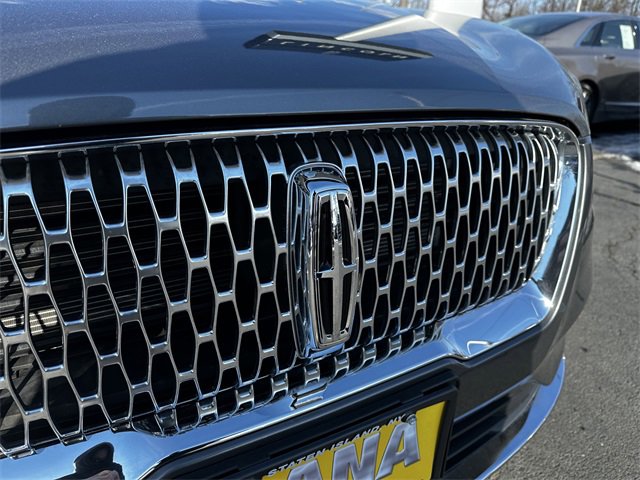 Certified 2022 Lincoln Corsair AWD w/ Equipment Group 101A image 10