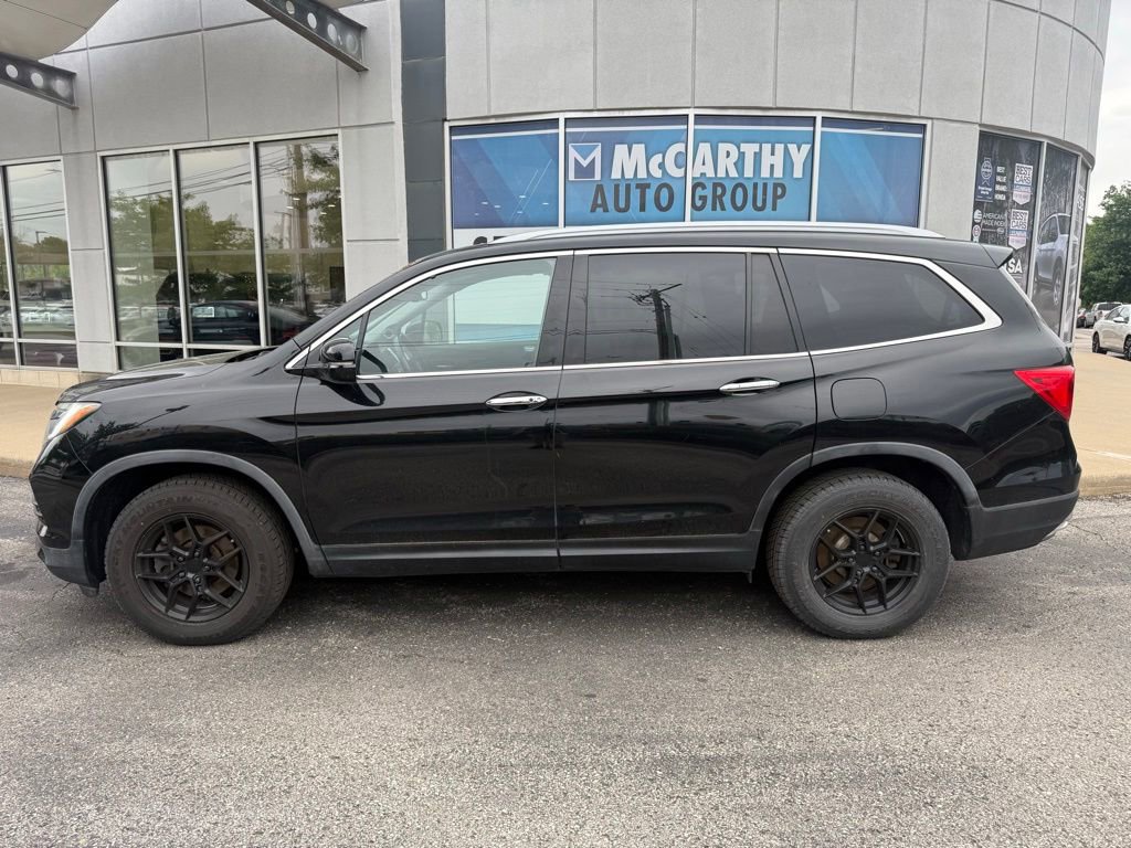 Used 2016 Honda Pilot Elite image 2