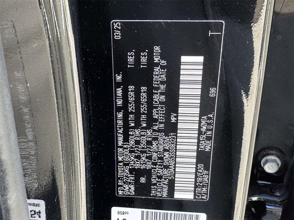 Used 2025 Toyota Grand Highlander XLE image 27