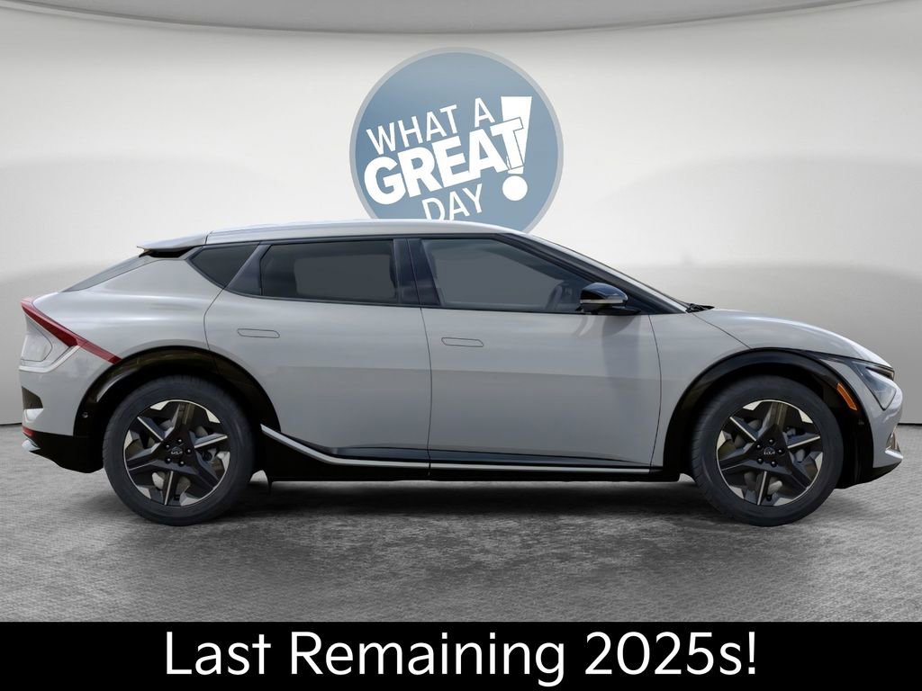 New 2025 Kia EV6 Wind AWD/4WD image 7