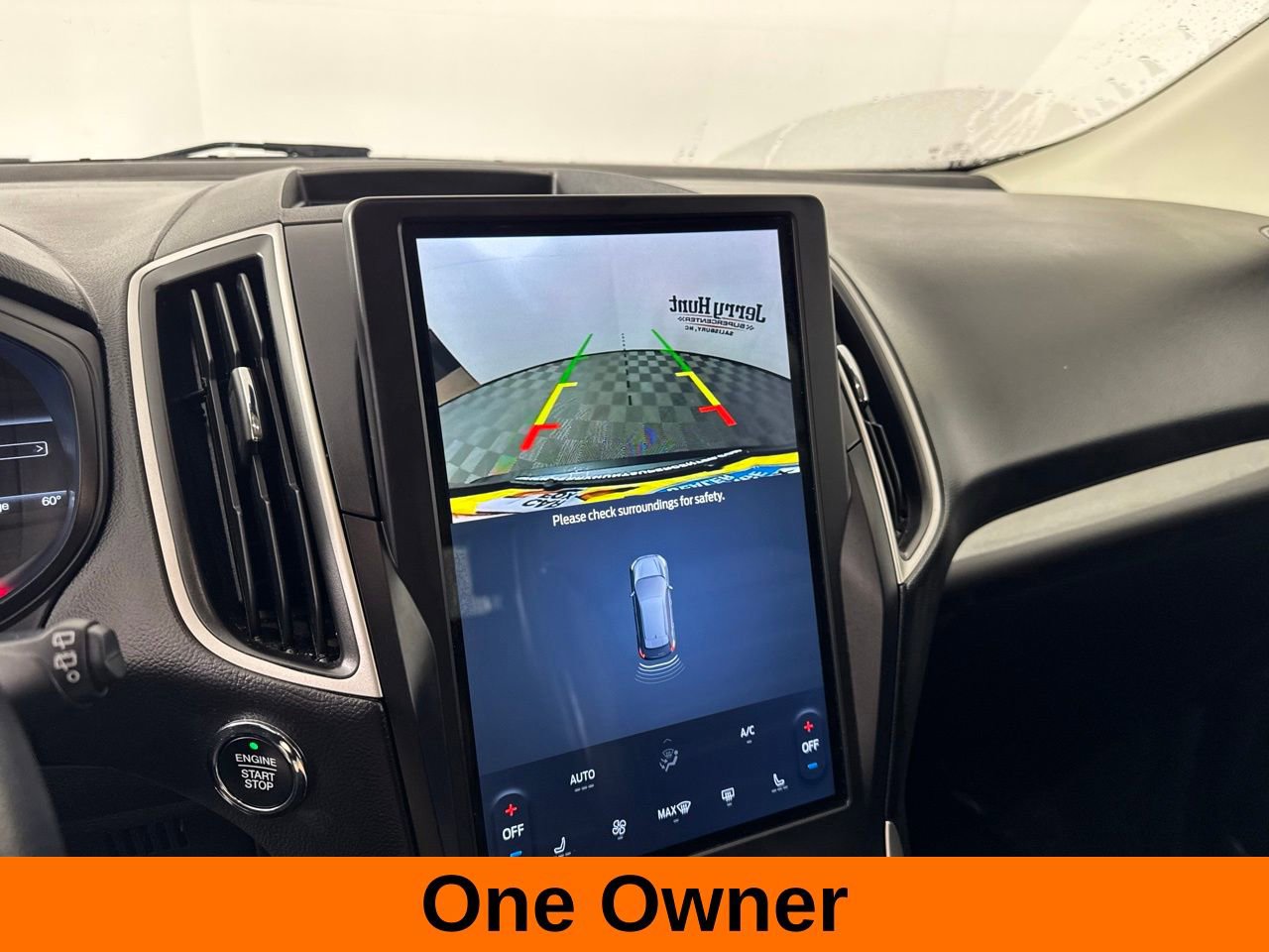 Used 2024 Ford Edge SEL image 3