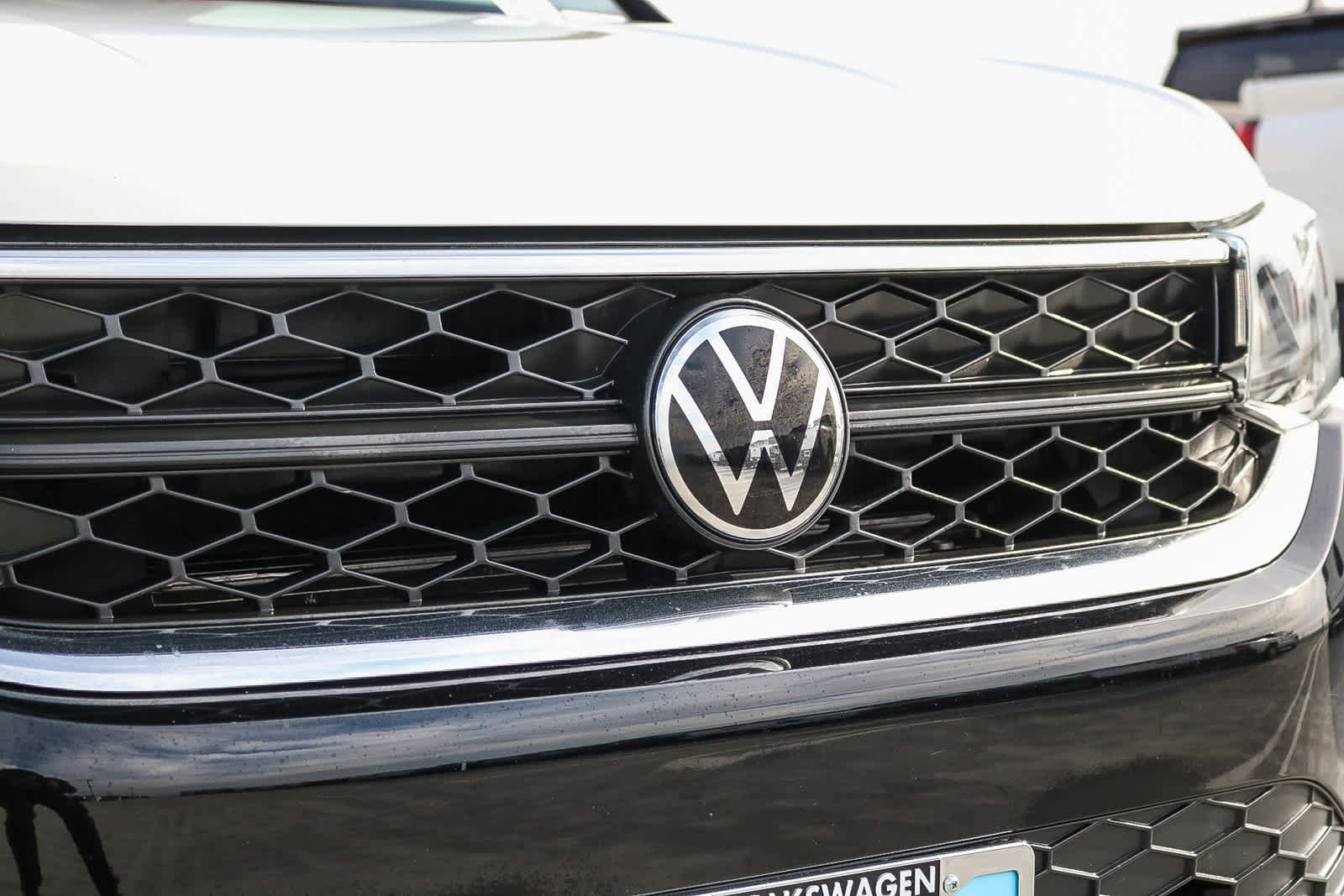 Used 2023 Volkswagen Taos SE image 5