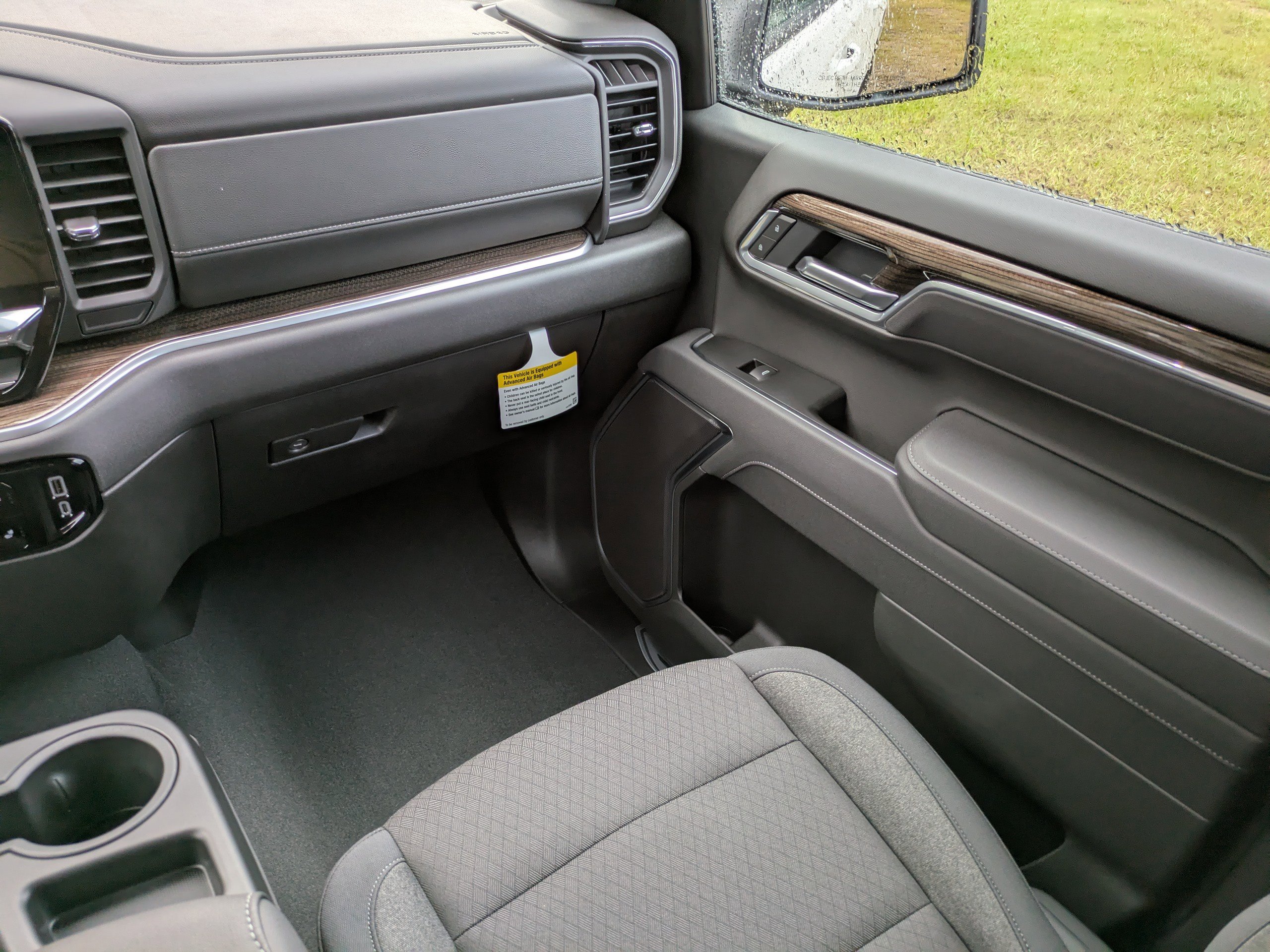 New 2026 Chevrolet Silverado 1500 LT image 17