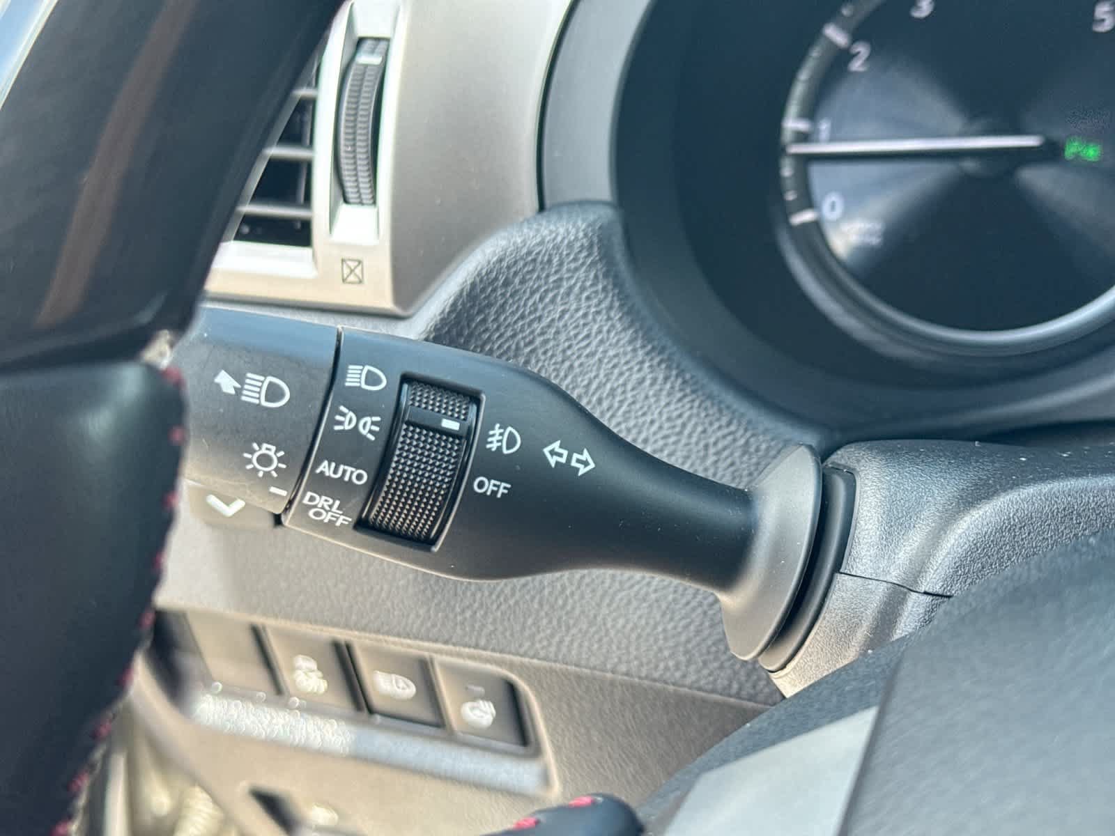 Used 2023 Lexus GX 460 Premium w/ Premium Package AWD/4WD image 32