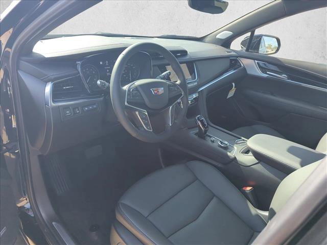 New 2026 Cadillac XT5 Premium Luxury w/ LPO, ONYX Package FWD video 3