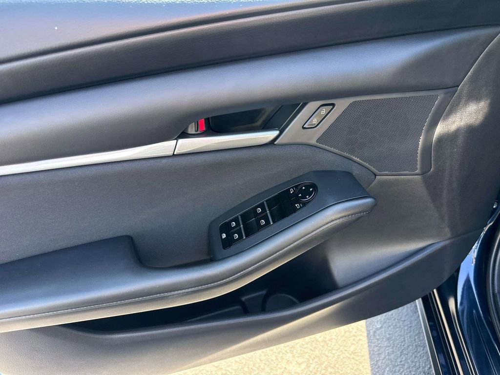 Used 2025 MAZDA MAZDA3 s image 20