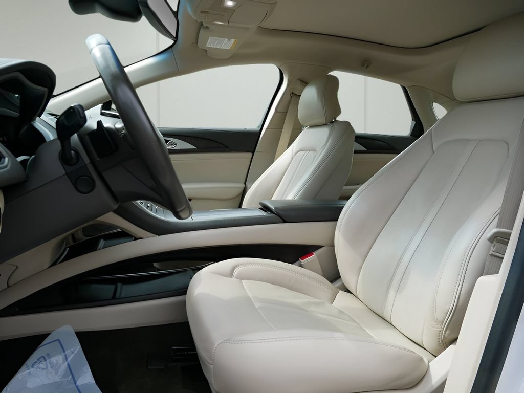 Used 2019 Lincoln MKZ Reserve w/ Luxury Package FWD image 10