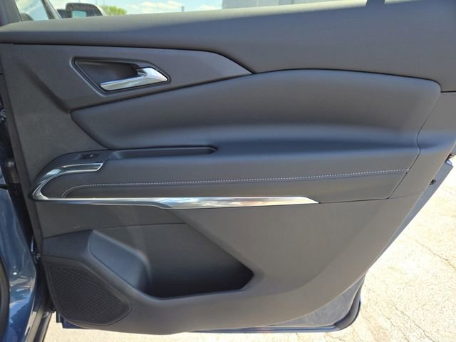 New 2026 Chevrolet Traverse LT w/ Driver Confidence Package FWD image 27