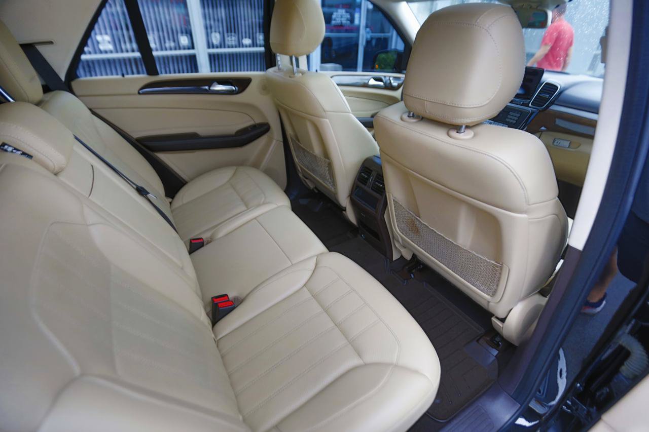 Used 2019 Mercedes-Benz GLE 400 4MATIC w/ Premium 1 Package image 19