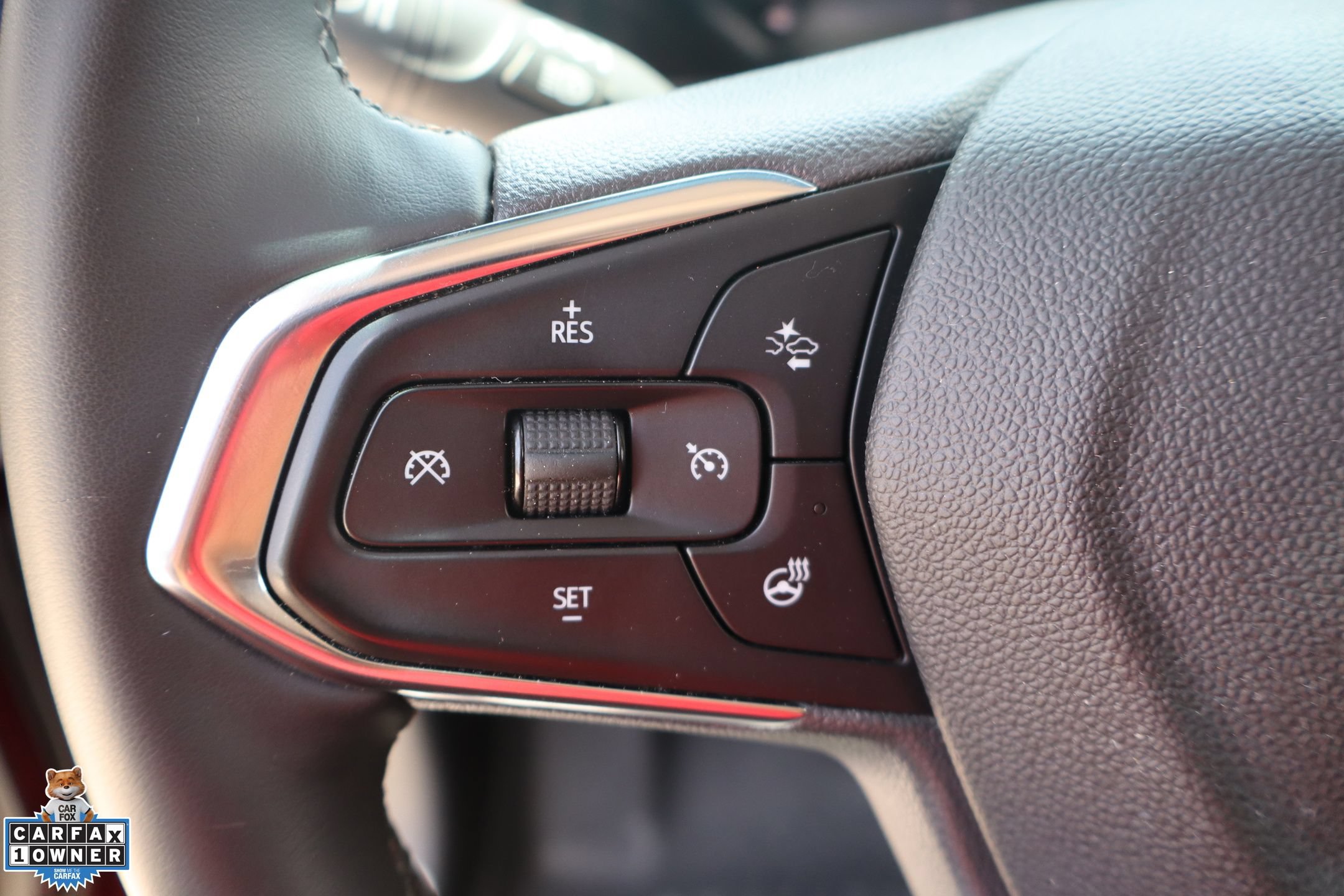 Used 2024 Chevrolet Trax LT w/ LT Convenience Package FWD image 15