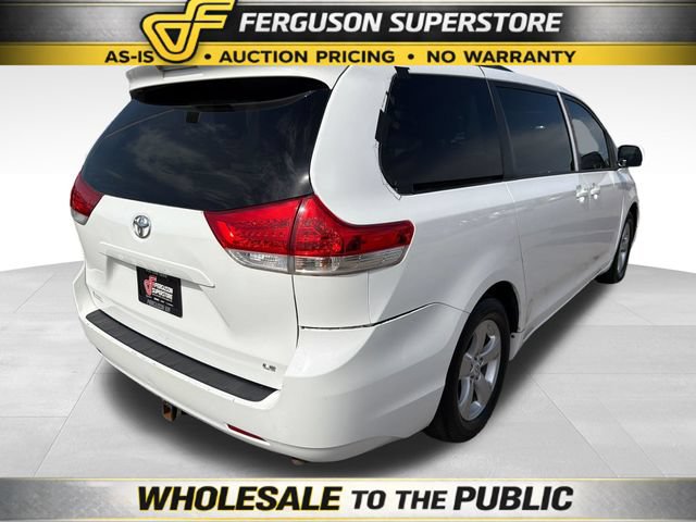 Used 2012 Toyota Sienna LE FWD image 7