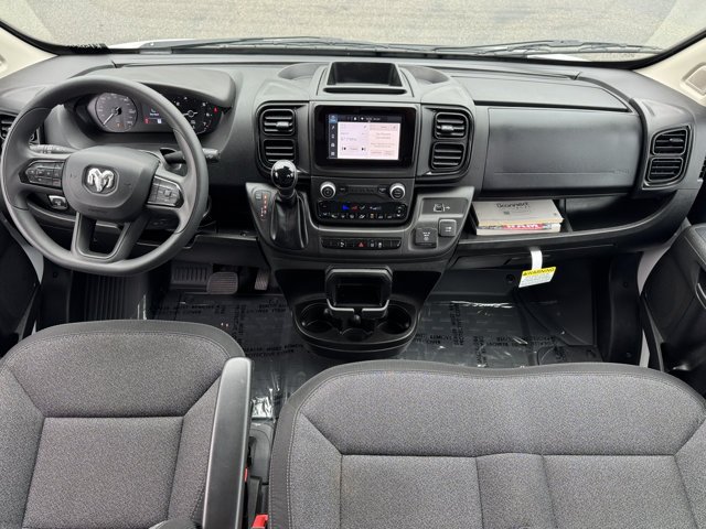 Used 2023 RAM ProMaster 2500 w/ Driver Convenience Group FWD image 10