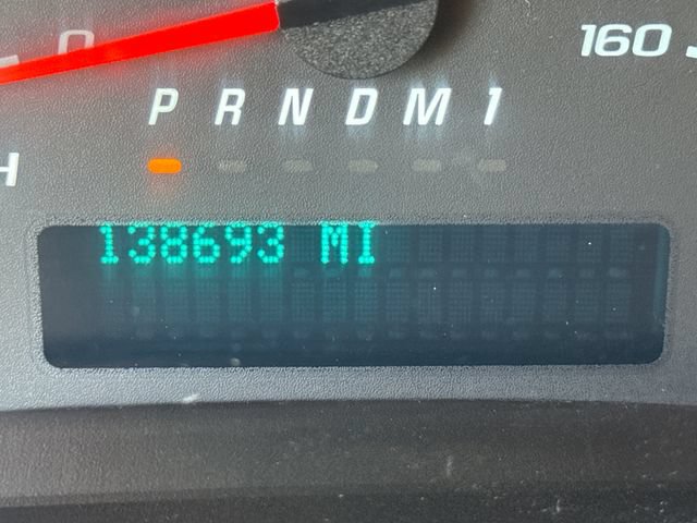 Used 2018 Chevrolet Express 3500 Extended w/ Driver Convenience Package RWD image 22