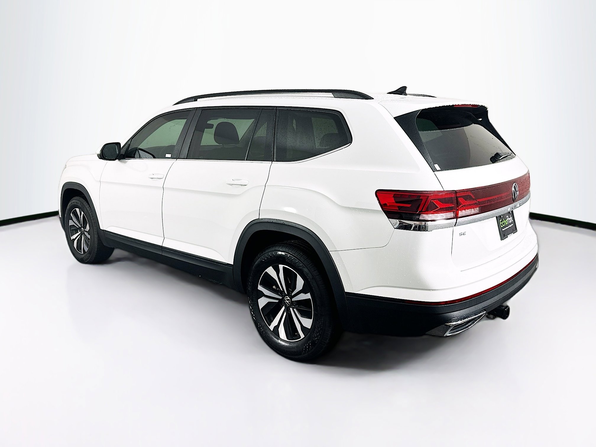 Used 2025 Volkswagen Atlas SE image 5