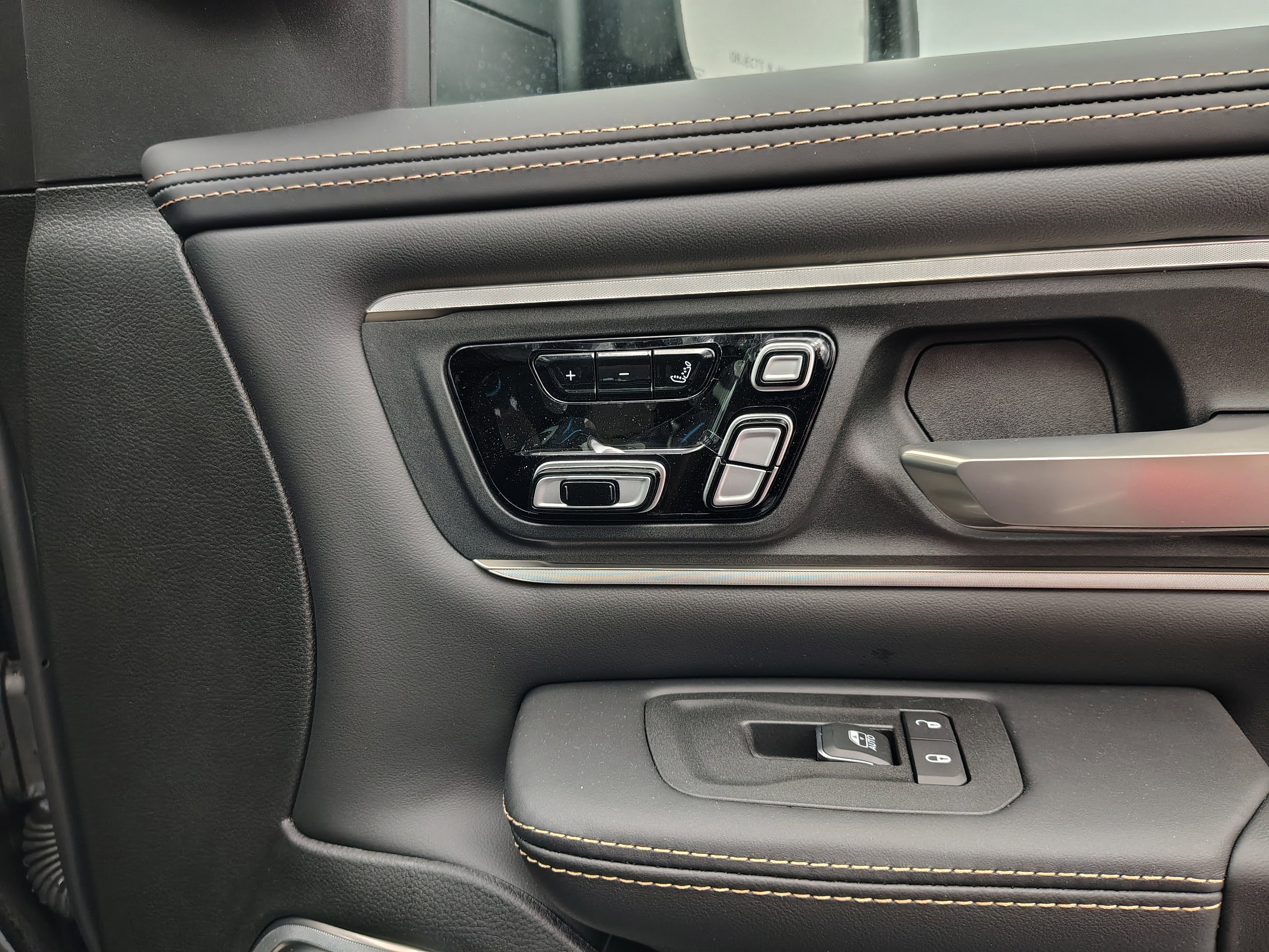 New 2026 RAM 1500 Tungsten w/ Bed Utility Group image 36