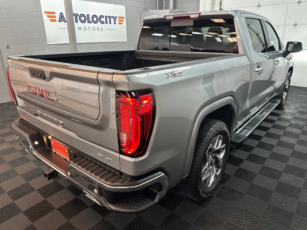 Used 2025 GMC Sierra 1500 SLT w/ SLT Premium Plus Package AWD/4WD image 9