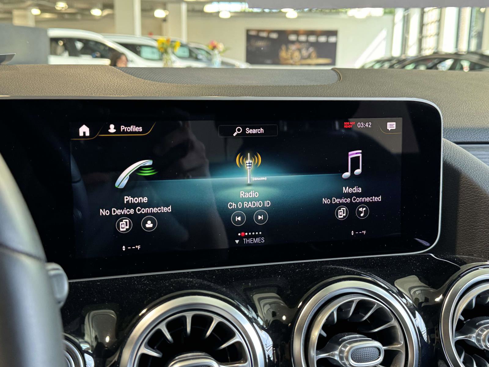 Certified 2021 Mercedes-Benz GLA 250 4MATIC image 15