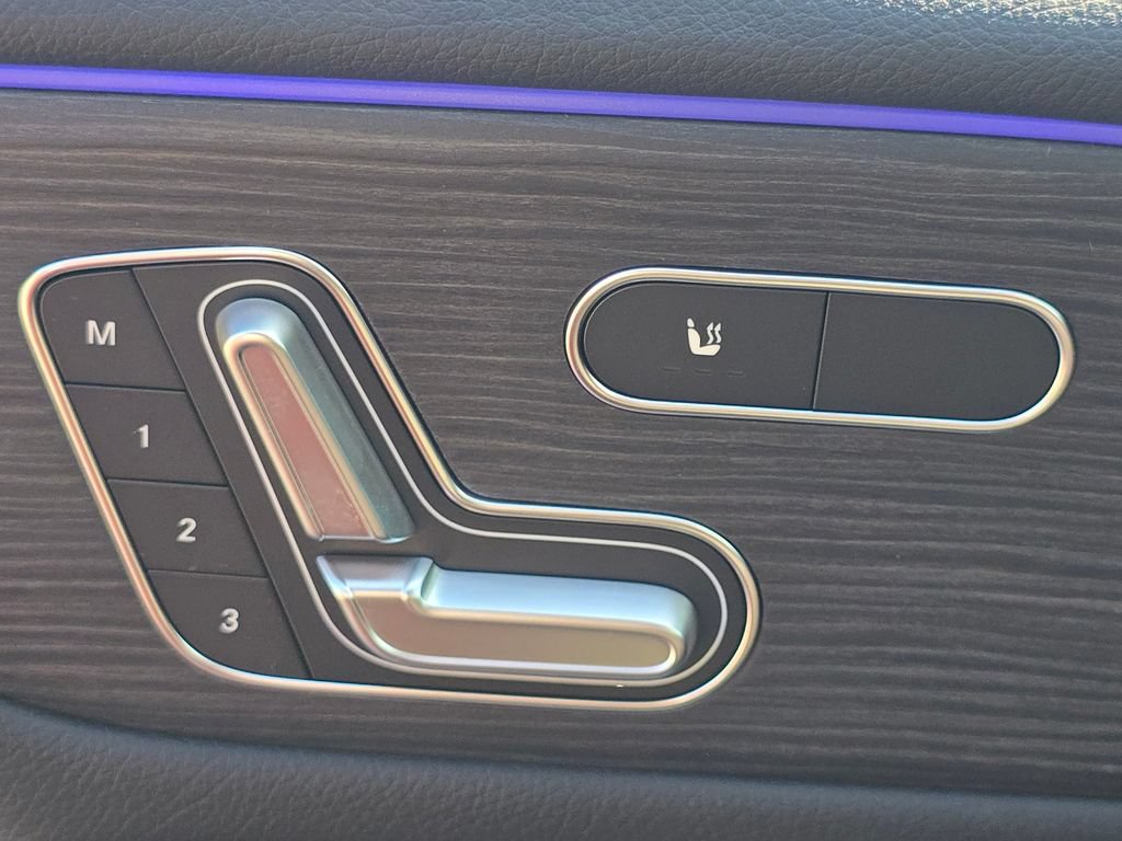 New 2026 Mercedes-Benz GLB 250 4MATIC image 6