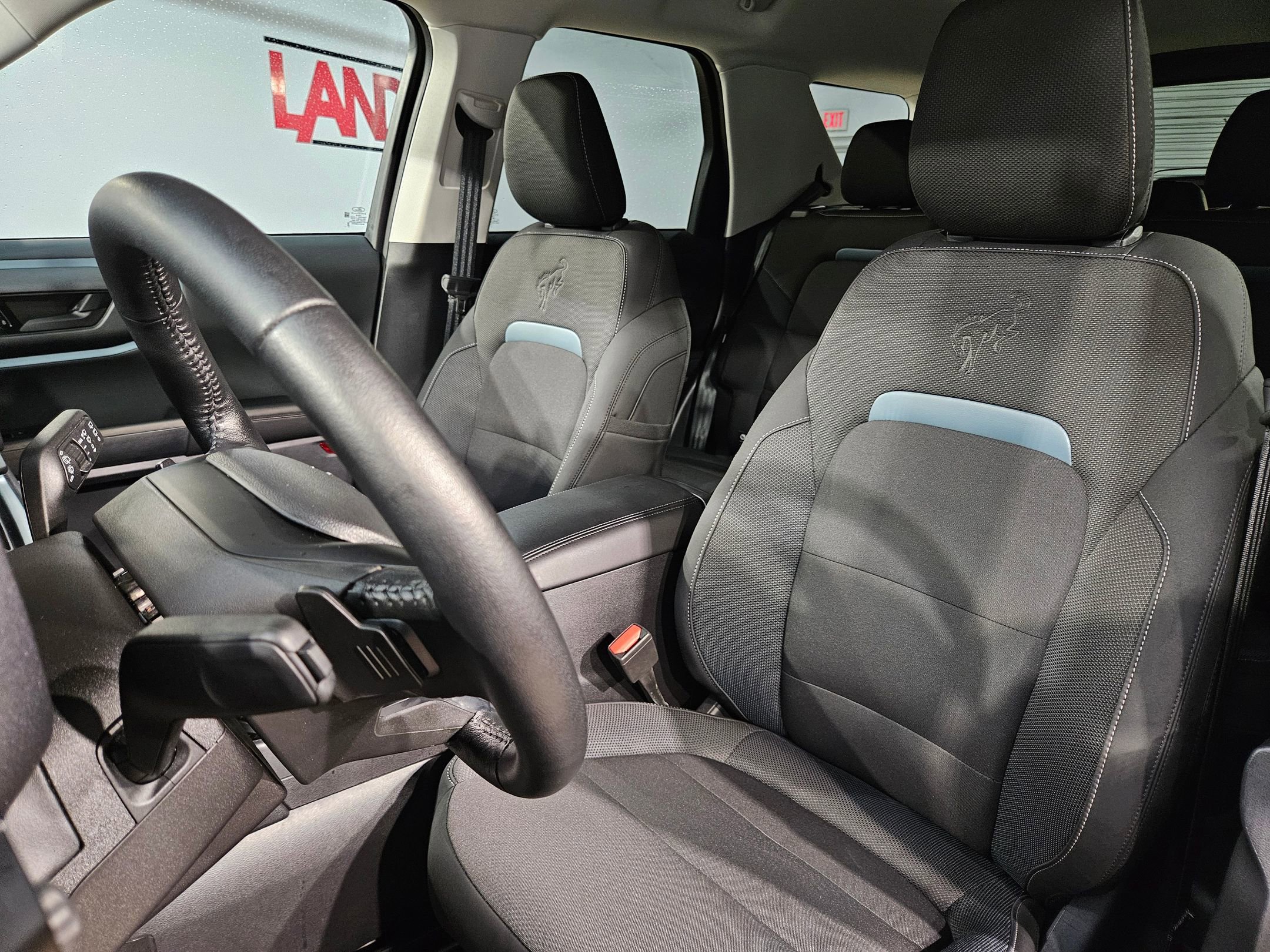 Used 2023 Ford Bronco Sport Badlands image 24