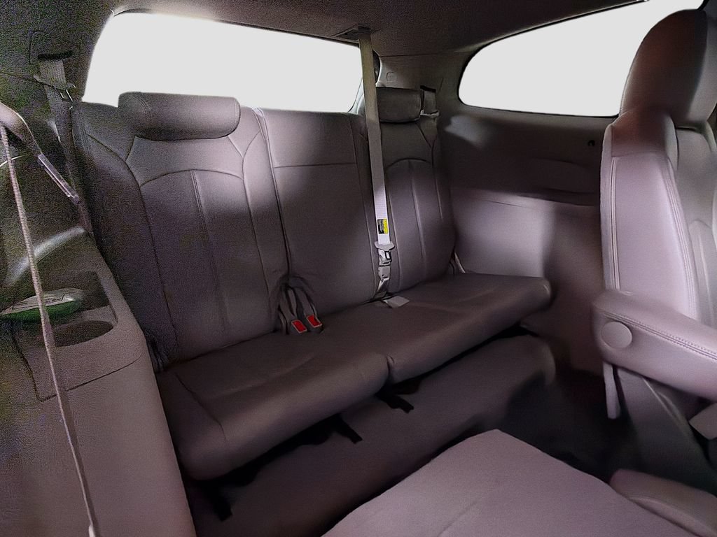 Used 2014 Buick Enclave Convenience FWD image 26