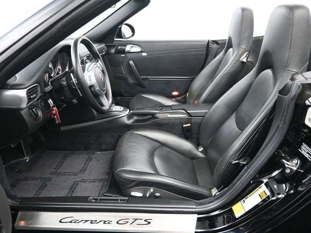 Used 2011 Porsche 911 Carrera GTS image 7