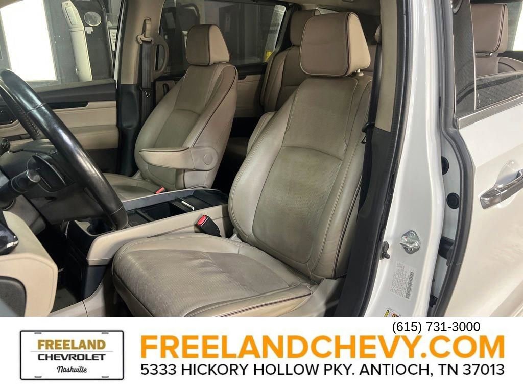 Used 2023 Honda Odyssey Elite image 25