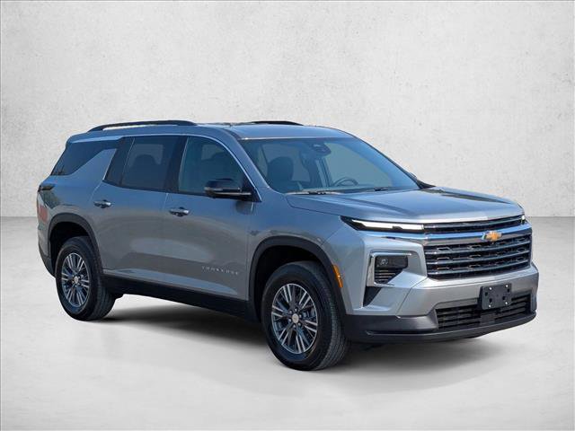 New 2026 Chevrolet Traverse LT w/ Driver Confidence Package image 6