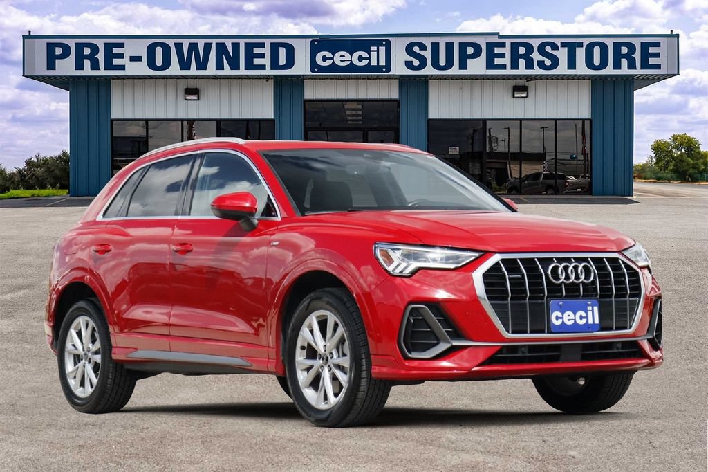 Used 2024 Audi Q3 2.0T Premium AWD/4WD image 1
