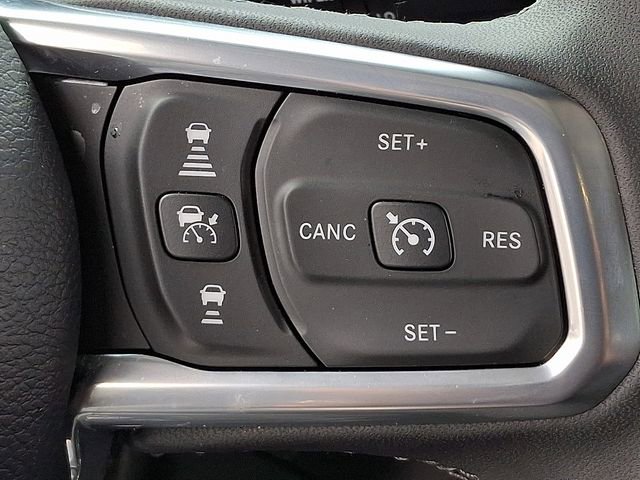 Used 2025 Jeep Wrangler Unlimited Sahara image 21