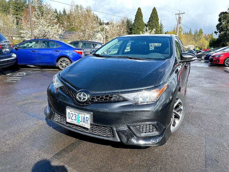 Used 2016 Scion iM image 2