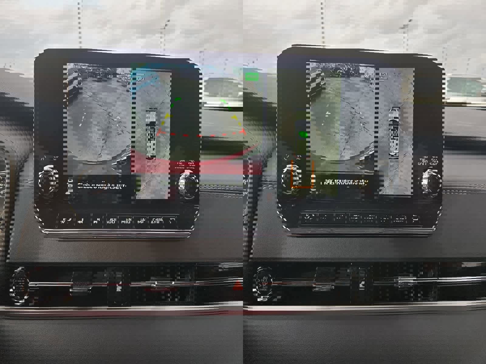 Used 2024 Mitsubishi Outlander SE image 18