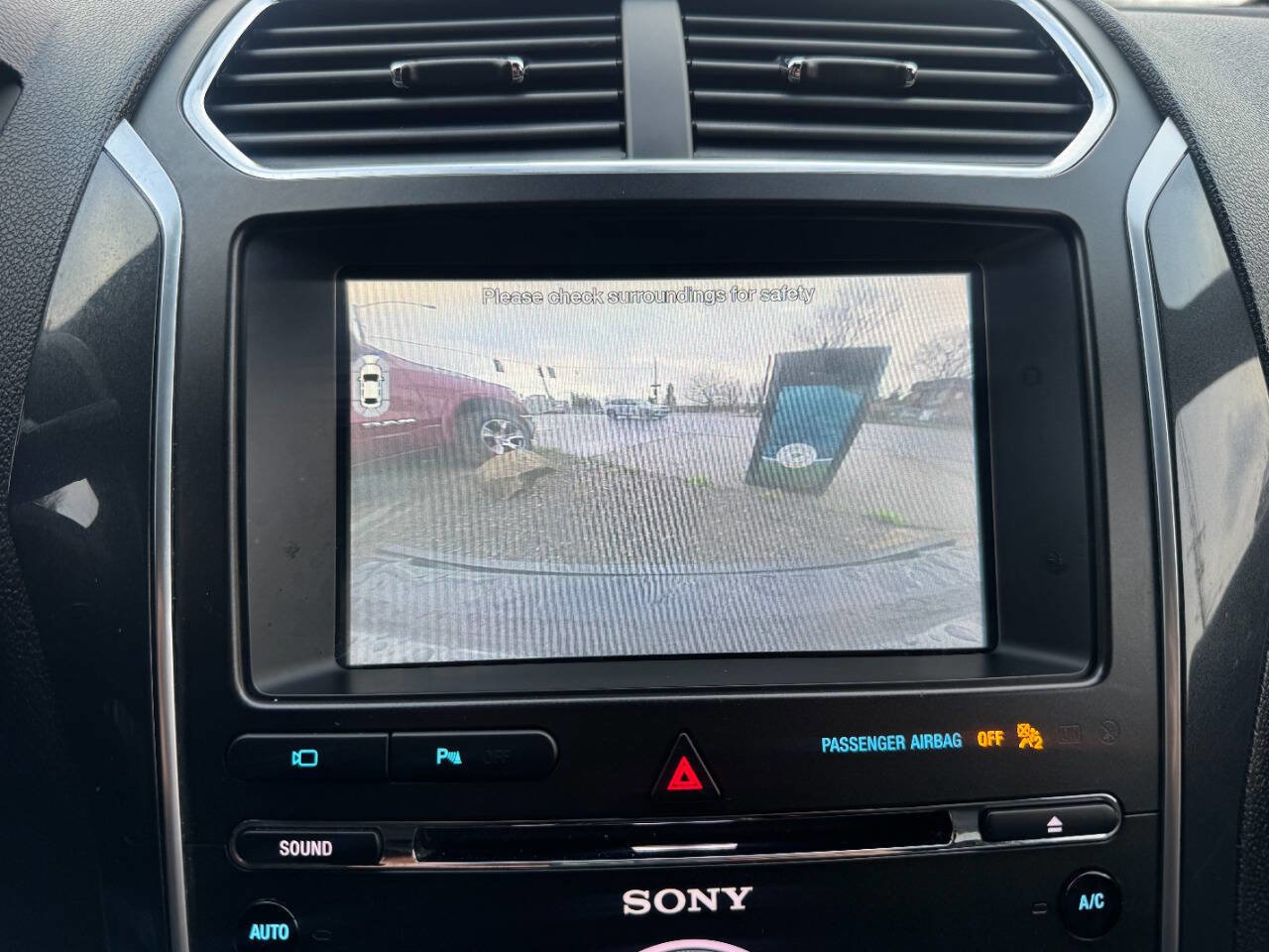 Used 2018 Ford Explorer Limited image 25