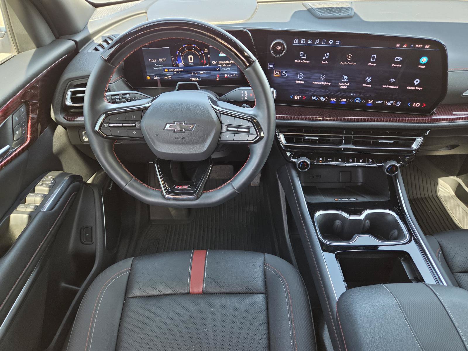 Used 2024 Chevrolet Traverse RS w/ LPO, Floor Liner Package AWD/4WD image 13