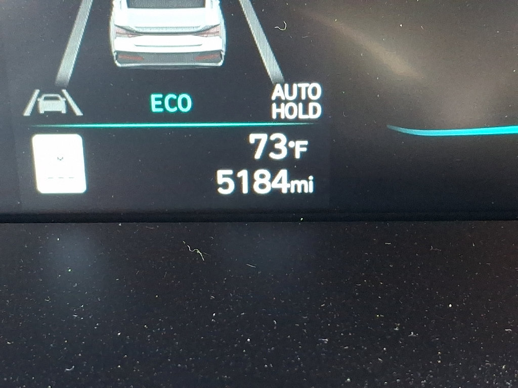 Used 2026 Hyundai Elantra Hybrid FWD image 19