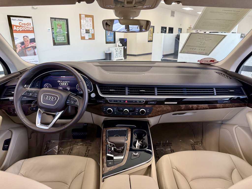 Used 2017 Audi Q7 3.0T Premium Plus image 10