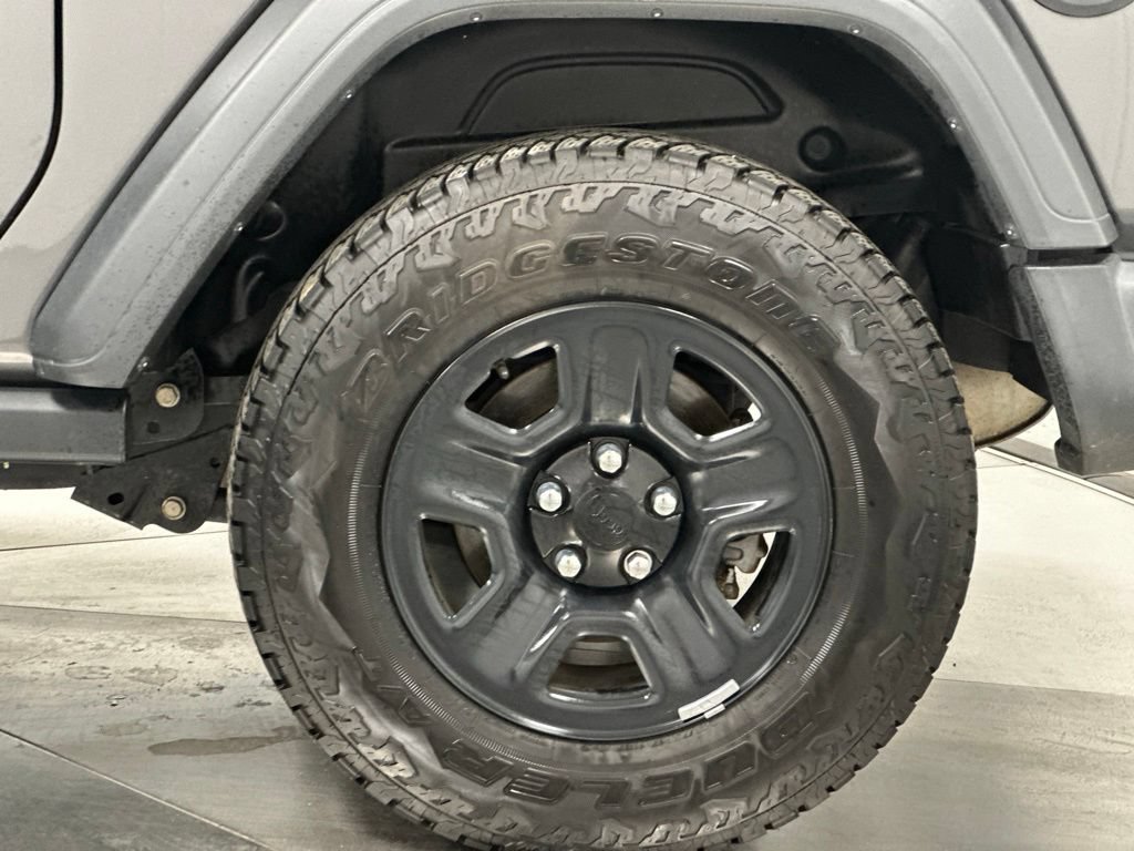 Used 2018 Jeep Wrangler Sport AWD/4WD image 24